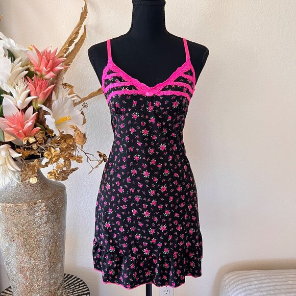 Dresses & Skirts - Deadstock Y2K Hot Pink & Black Floral Lace Babydoll Mini Dress Lingerie Top S